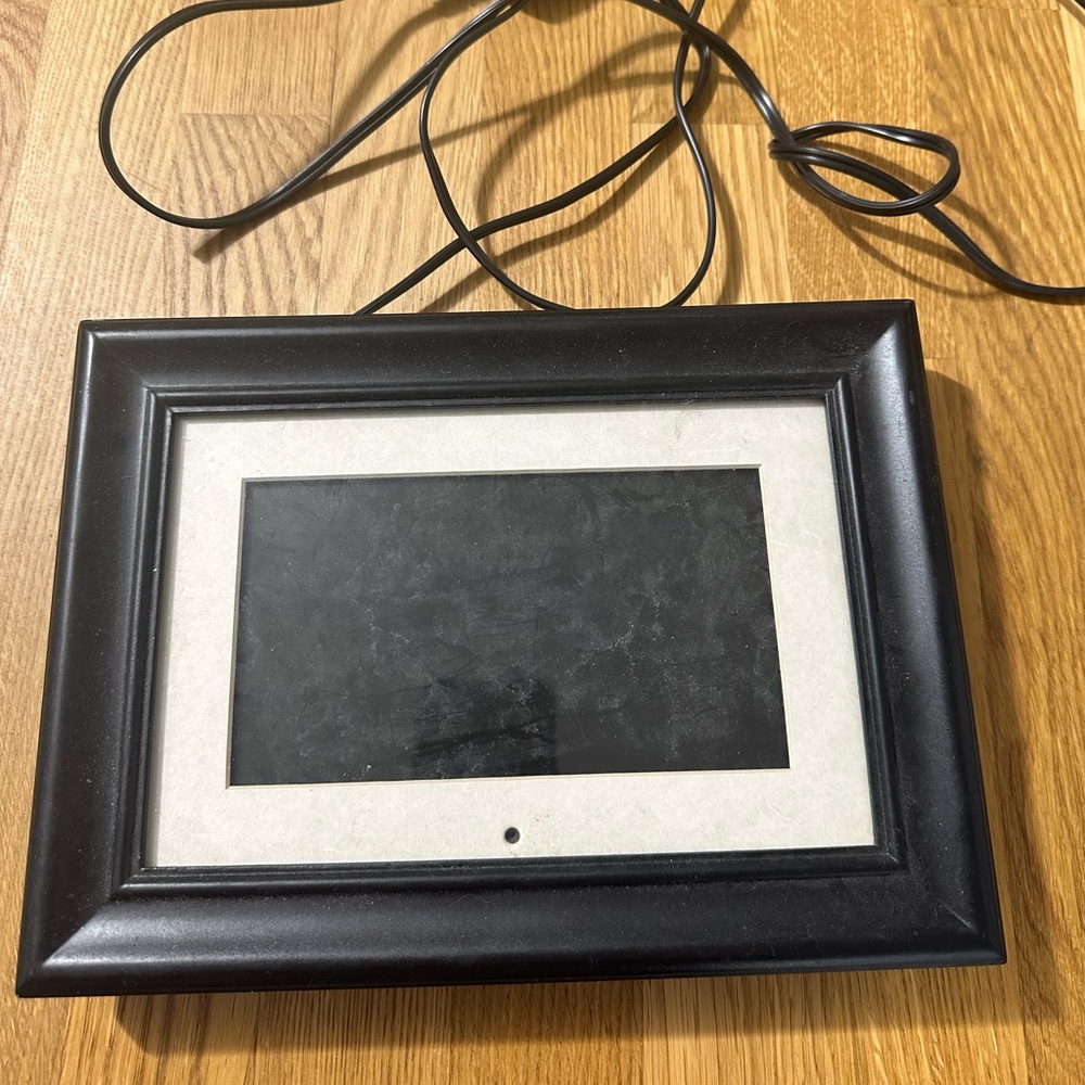 Digital Photo Frame